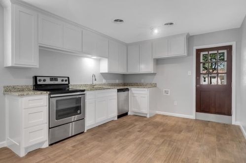 4917 Stephanie Dr, Fort Worth TX  76117-2364 exterior