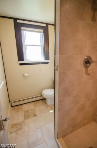 5 Harvey Ter, Dover NJ  07869-4104 exterior