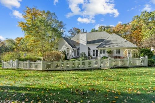 94 Catswamp Rd, Hackettstown NJ  07840-4643 exterior