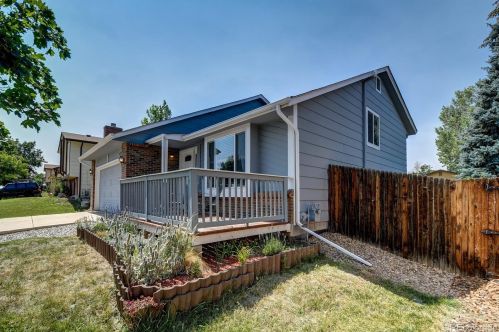 18947 Utah Cir, Denver, CO 80017-5435