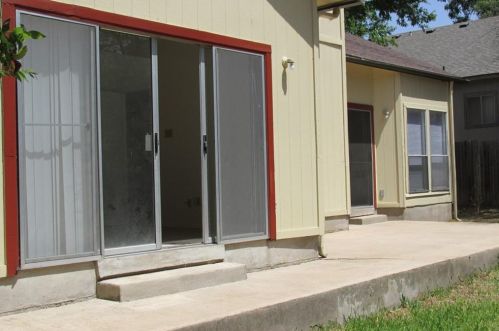 9505 Doliver Dr, Austin TX  exterior