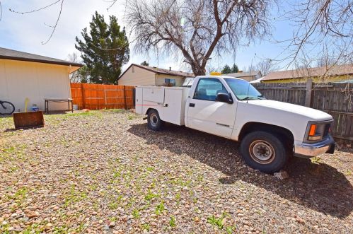 939 Nile Way, Aurora CO 80012-3217 exterior