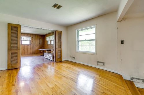 3801 Clayton Rd, Fort Worth TX  76116-9416 exterior