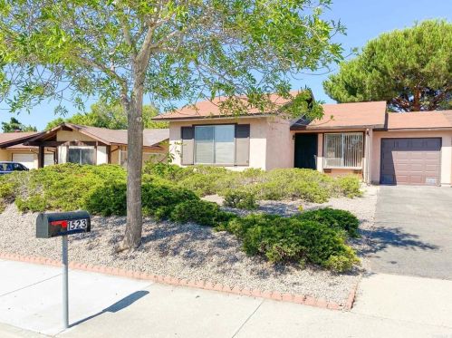 1523 Temple Heights Dr, Oceanside, CA 92056-3004