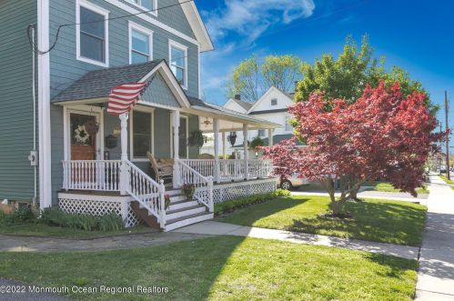 31 Lincoln Ave, Atlantic Highlands, NJ 07716-1333