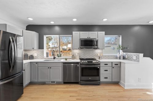 1266 Ash St, Denver CO 80220-5618 exterior