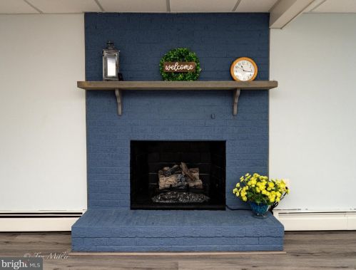 2112 Arden Dr, Fallston MD  21047-1404 exterior