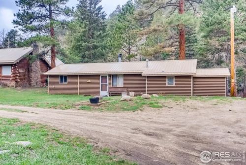 818 Riverside Dr, Lyons CO  80540-8985 exterior