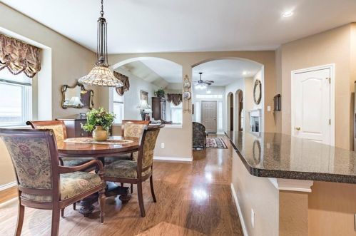 2729 White Rock Dr, Fort Worth TX  76131-2048 exterior