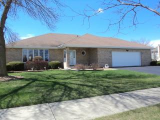19604 Bedford Ln, Mokena, IL 60448-7986