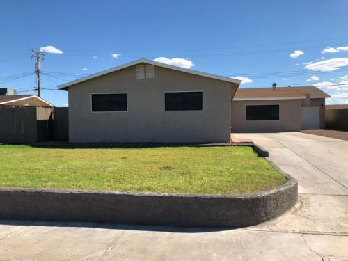 1921 Peru St, Chemehuevi, CA 92363-3045