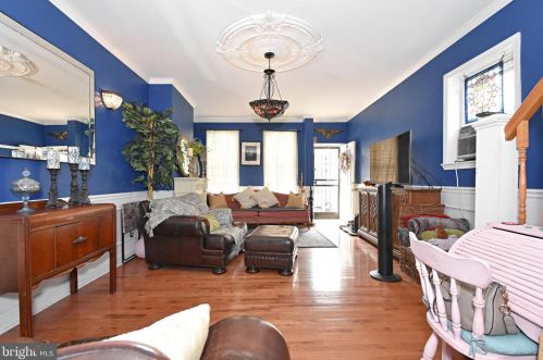 2950 Belgrade St, Philadelphia, PA 19134-4953