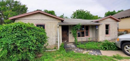 2903 Ross Ave, Fort Worth, TX 76106-5709