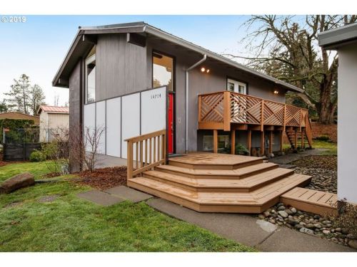 14714 Weidler St, Portland, OR 97230-4153