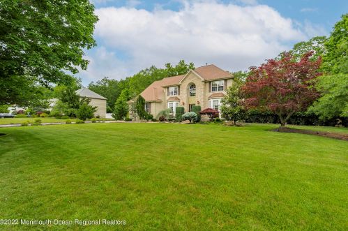 65 Tuscany Dr, Jackson Twp, NJ 08527-3169