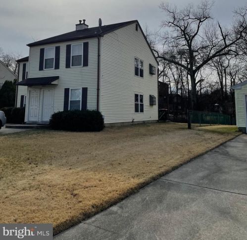 14 Maynard Dr, Erial, NJ 08081-2306