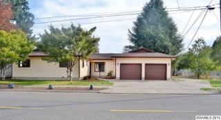 2245 5th St, Lebanon OR  97355-2402 exterior