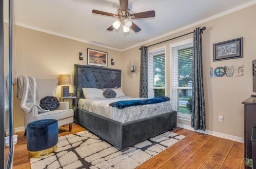 1521 Barclay Dr, Carrollton TX 75007-2836 exterior