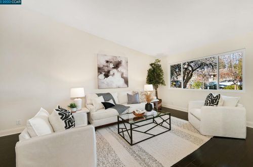 126 Clear Creek Ct, Pacheco, CA 94553-6107