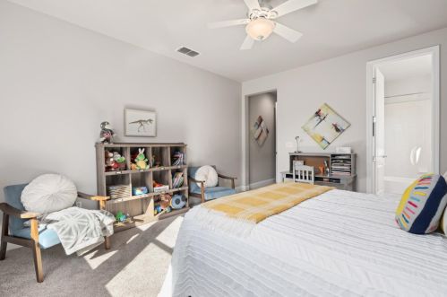 2017 Medici Way, Folsom CA  95762-4154 exterior