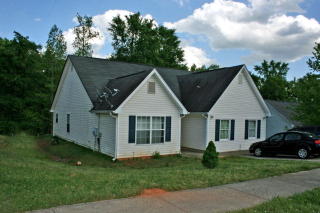 130 Maple Forge Dr, Athens, GA 30606-1163