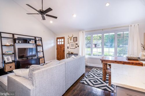 230 Bradley Ave, Haddonfield NJ 08033-2903 exterior