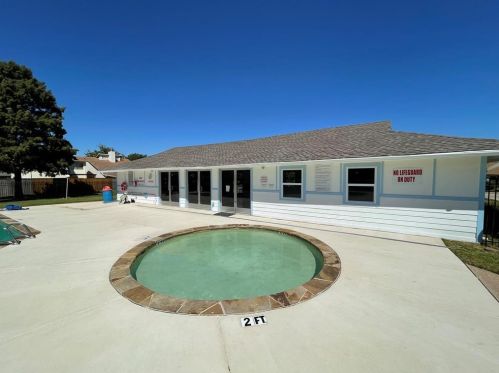 5010 Palo Alto Dr, Garland TX  exterior