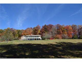 3035 Charleys Creek Rd, Tuckasegee, NC 28783-8768
