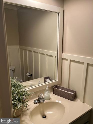 103 Sutherland Rd, Lancaster PA  17603-9020 exterior