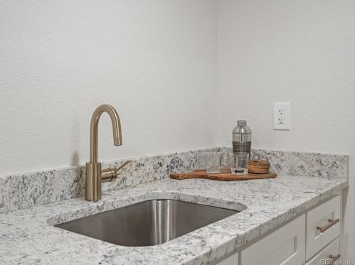 670 Brentwood St, Denver CO  80214-4450 exterior