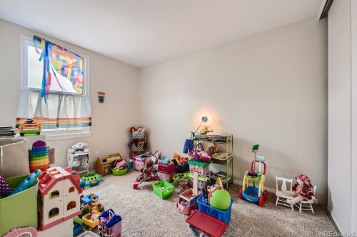 8466 Curlycup Pl, Parker CO 80134-8986 exterior