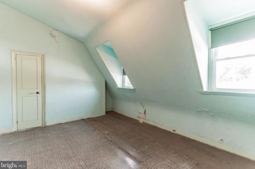 812 Front St, Philadelphia PA 19106-3019 exterior