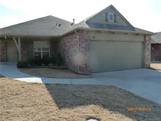 1015 Sycamore Pl, Jenks OK  74037-2381 exterior