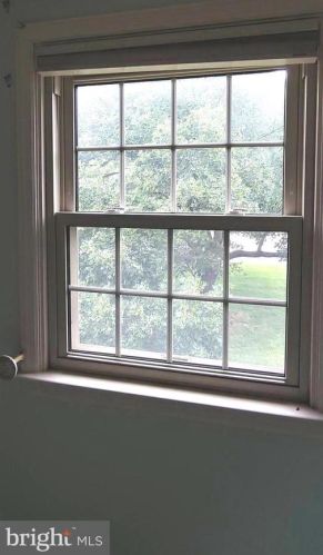 2608 Beechwood Rd, Lancaster PA  17601-4802 exterior