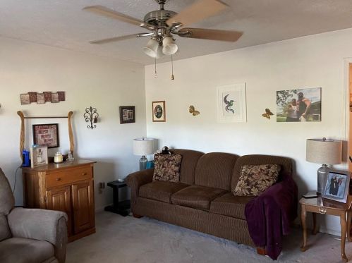 1338 Abrams Rd, Silver Creek, GA 30173-2758