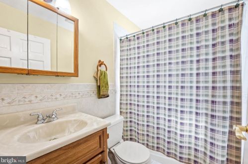 2416 Eccleston St, Silver Spring MD 20902-4830 exterior