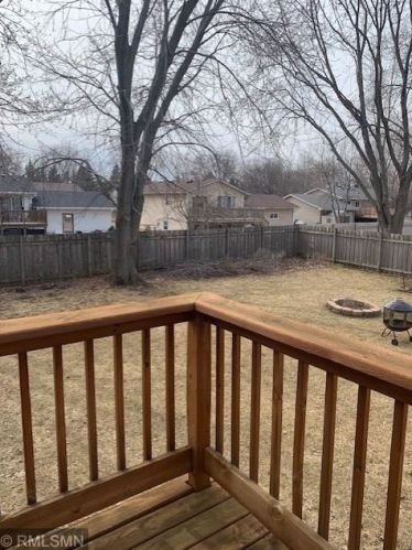2132 Cliffhill Ln, Saint Paul MN  55122-2389 exterior