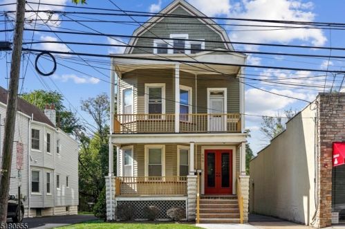 499 Valley St, Maplewood NJ  07040-1331 exterior