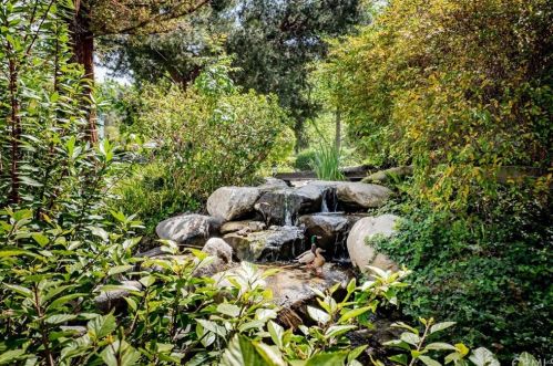 5927 Creekside Ave, Orange CA  92869-3186 exterior