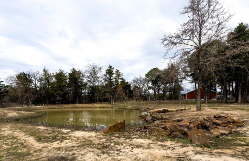 1245 Blackjack Rd, Valley View TX  76272-7773 exterior