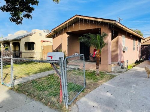 4732 Ivy St, Pico Rivera, CA 90660-2237