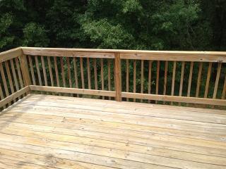 817 Gray Eagle Ln, Spartanburg SC  29316-8305 exterior
