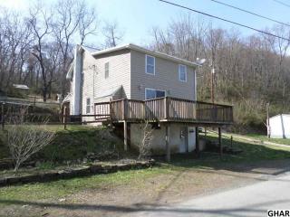 38 Old Trail Rd, Mount Patrick, PA 17045-9322