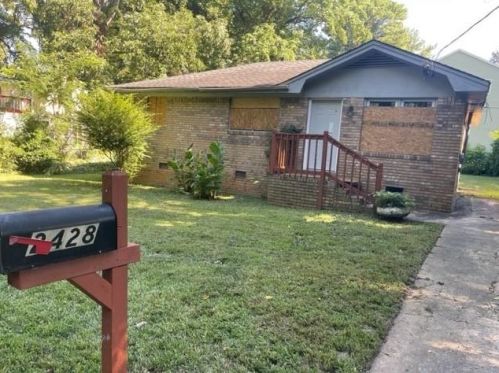 2428 Dupree Ave, Atlanta GA  30318-4756 exterior