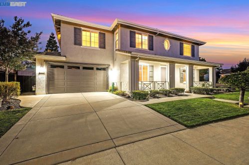 894 Trinity Hills Ln, Livermore, CA 94550-7154