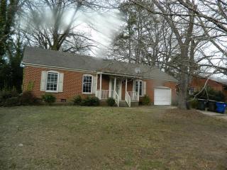 2825 Gladstone Dr, Raleigh, NC 27610-4215
