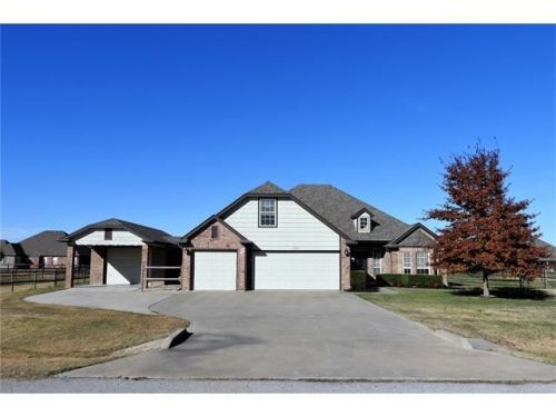 5501 144th St, Collinsville, OK 74021-7408