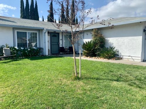 218 Cambridge Dr, Vacaville, CA 95687-6705