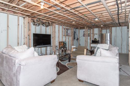 10 Picnic Ct, Lemont IL 60490-6542 exterior