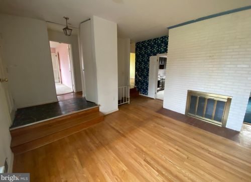 1906 Longmead Rd, Silver Spring MD 20906-1929 exterior